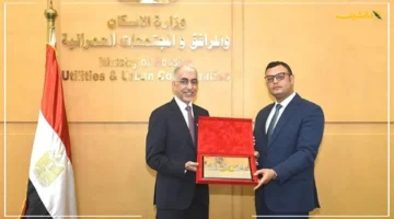 رسميًا.. وزير الإسكان يناقش مع نظيره البحريني شراكة مصرية بحرينية واعدة 1